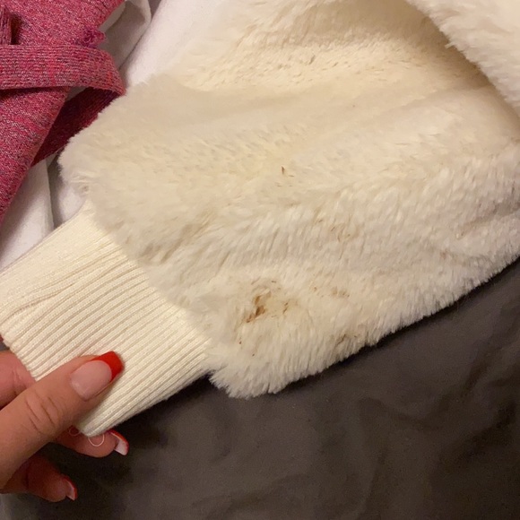 Fur white jacket - Picture 4 of 4